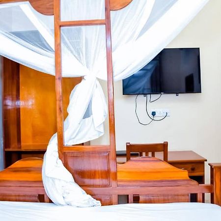 Red Sun Lodge Kokoni Ngambo Εξωτερικό φωτογραφία