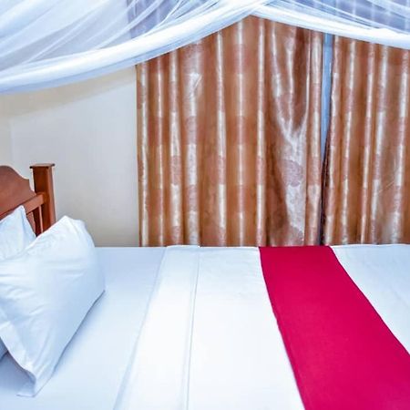 Red Sun Lodge Kokoni Ngambo Εξωτερικό φωτογραφία