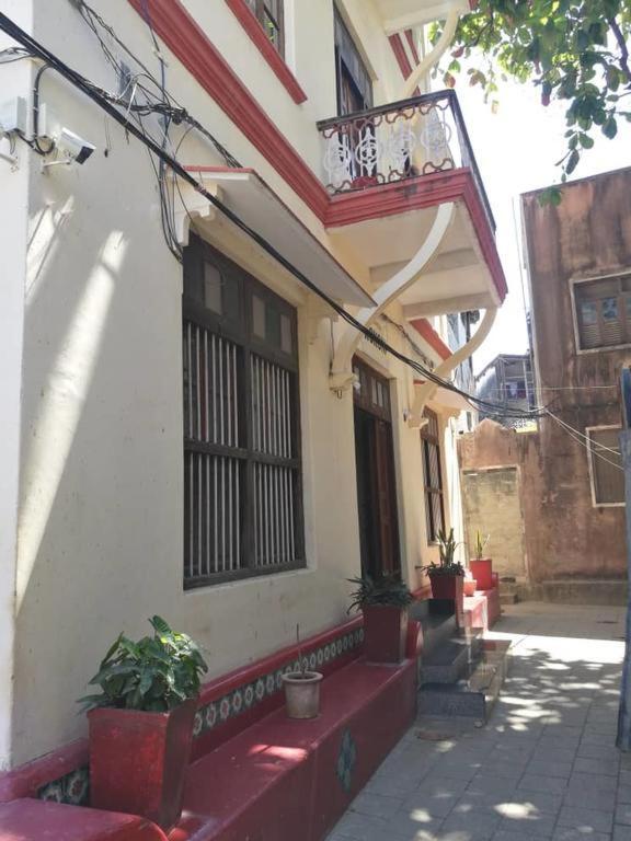 Red Sun Lodge Kokoni Ngambo Εξωτερικό φωτογραφία