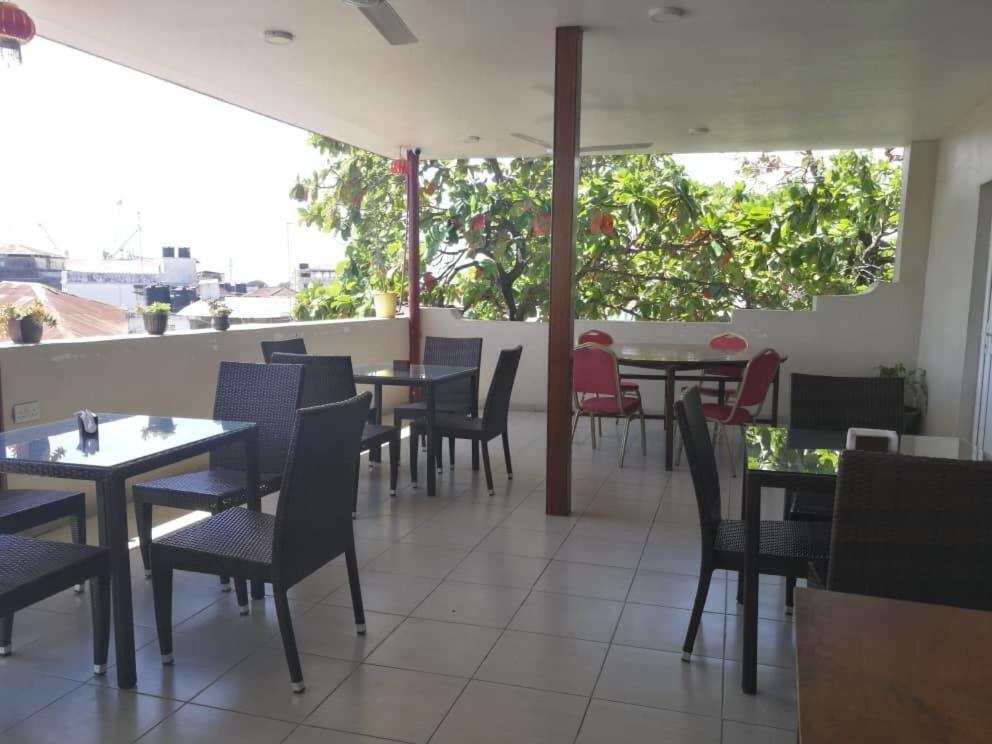 Red Sun Lodge Kokoni Ngambo Εξωτερικό φωτογραφία