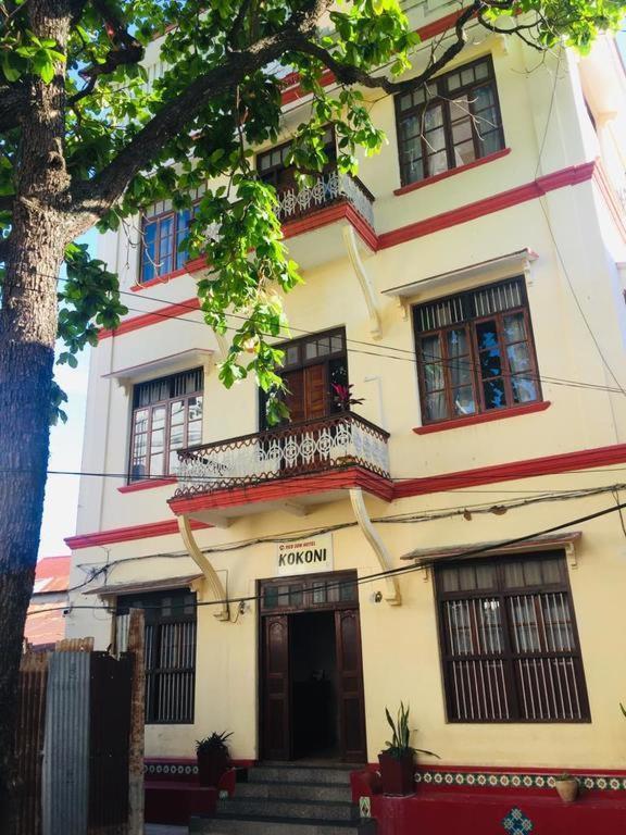 Red Sun Lodge Kokoni Ngambo Εξωτερικό φωτογραφία